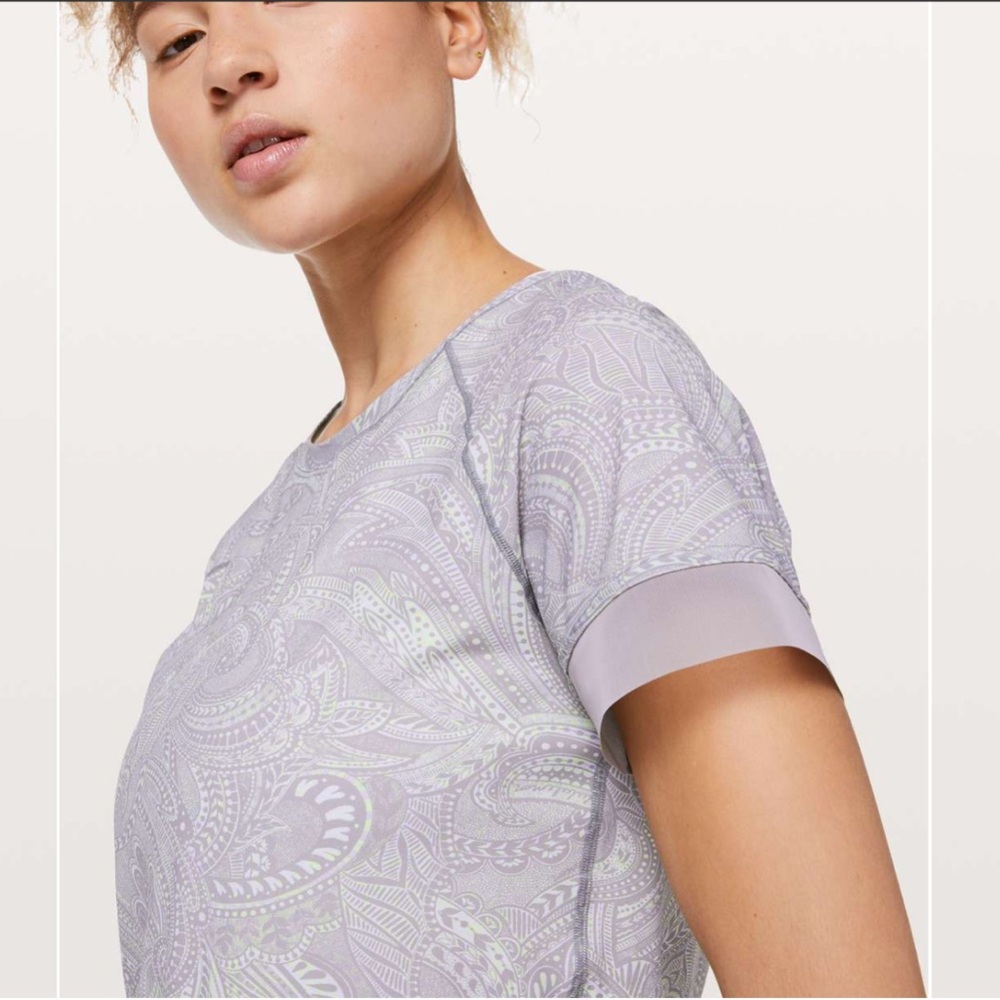 Lululemon Athletica Stripe in Stride Short Sleeve